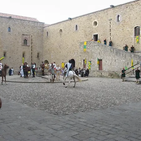 Passiflora House - Basilicata بيت للعطل *
